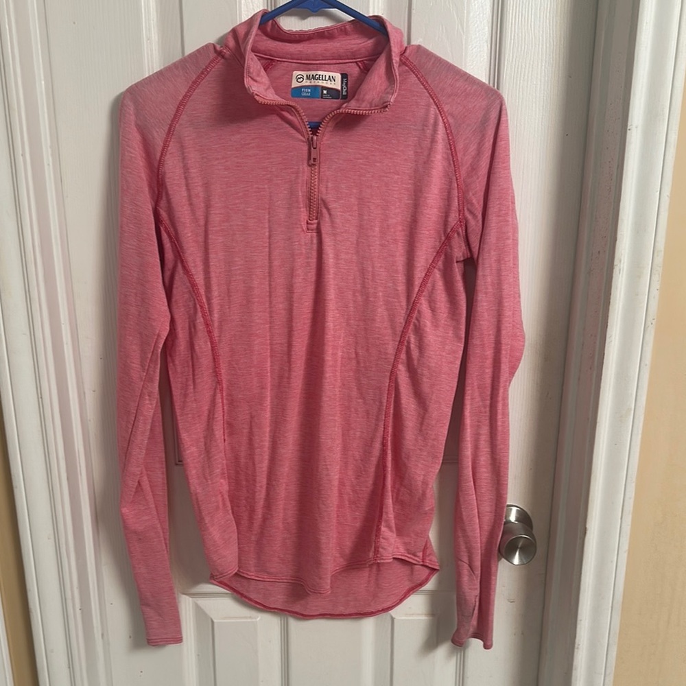 Magellan Outdoors Pink Long Sleeve Tee